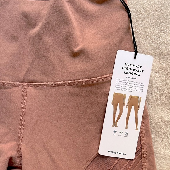 NWT ALO Yoga Ultimate High-Waist Legging Rosewater Size S - Picture 11 of 12